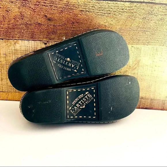 Lartiste Ehiche Black Floral Clogs/Mules - Picture 7 of 8